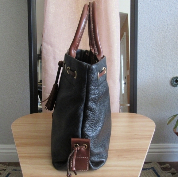 Dooney & Bourke Bag - Picture 4 of 13